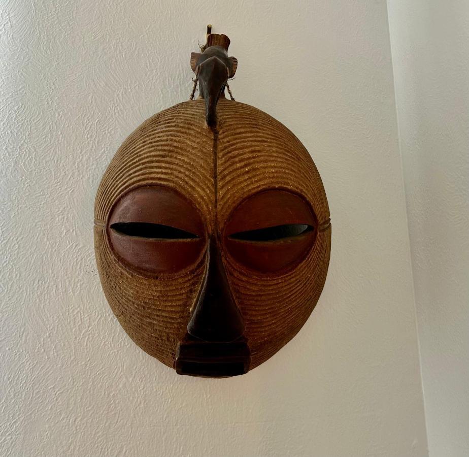 Experience Nirvana With Artwork Collections From Around The Globe Located In Lakewood Neighborhood In Se Boise Next To A Park, Minutes From Bown Crossing And The Boise River, 10 Minutes To Downtown, 4 Beds, Sleeps 8, Pets Welcome In Large Fenced In Y Kültér fotó